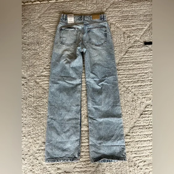 Zara brand new jeans wide leg relaxed fit - Picture 3 of 3